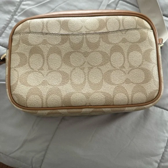 Coach Tan and Cream Signature Crossbody Bag - Picture 2 of 6